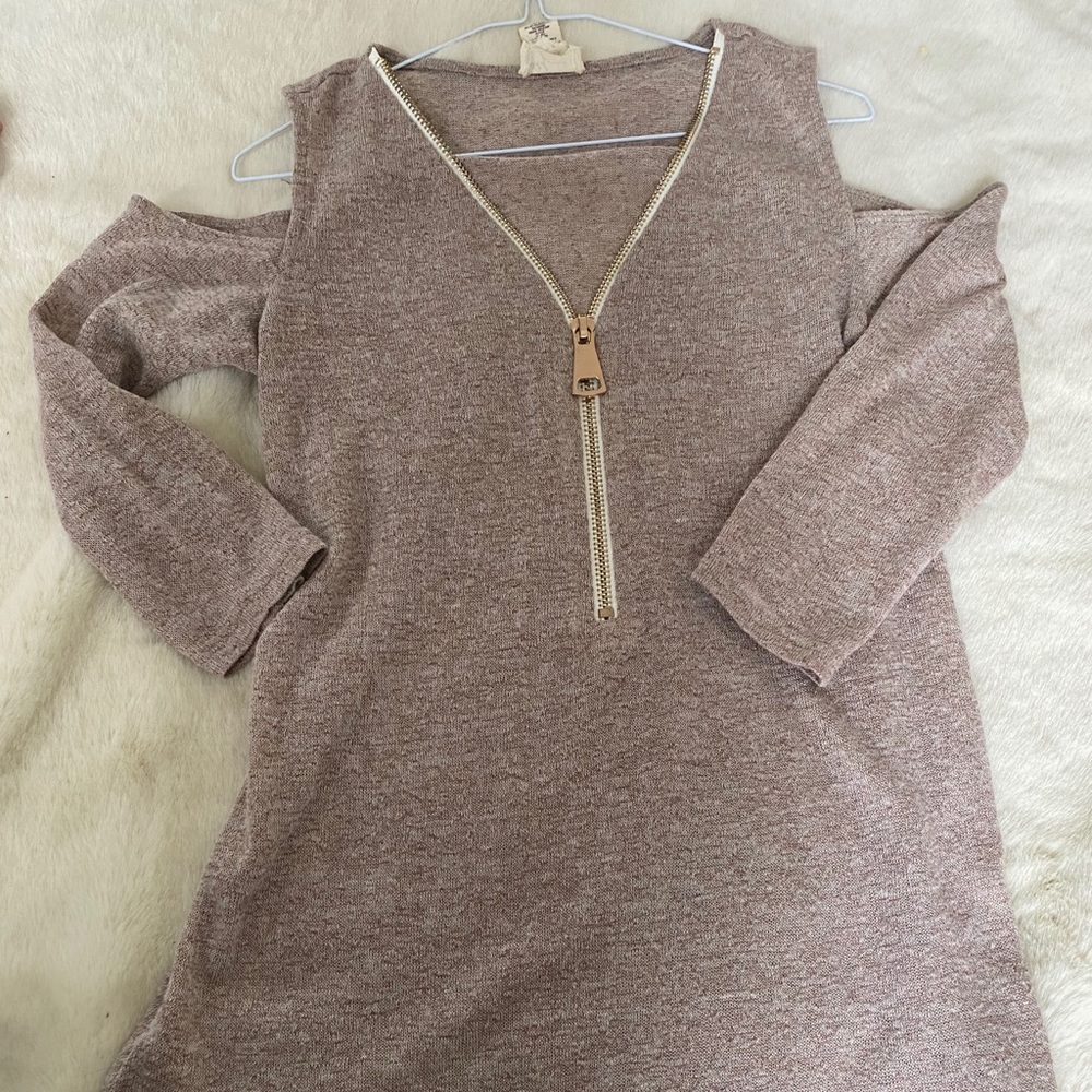 Solid cold shoulder sweater